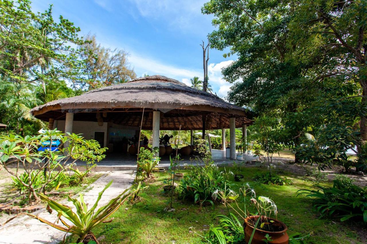 Pawapi Beach Resort Koh Mook Exterior photo